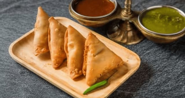 Chicken Samosa.
